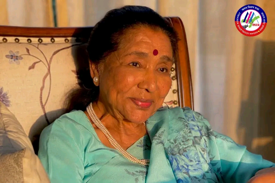 কিংবদন্তি কণ্ঠশিল্পী আশা ভোছলেৰ বিয়োগত গভীৰ শোক প্ৰকাশ কৰিছোঁ। তেখেতৰ ...